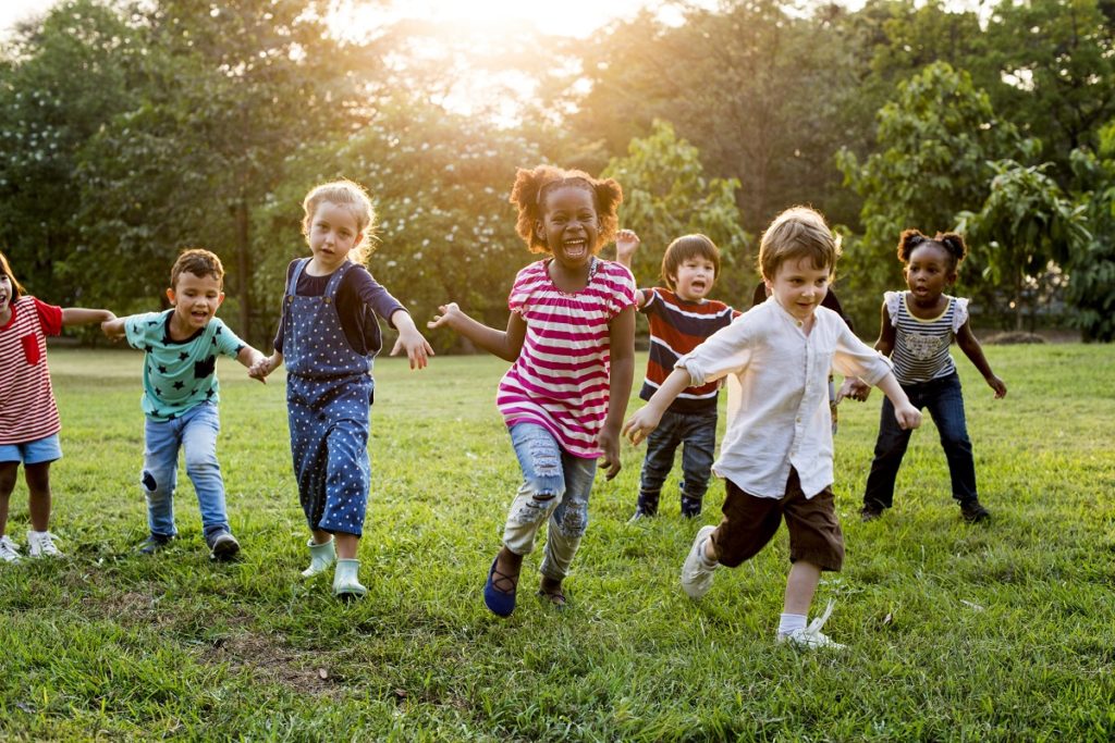 kids playing