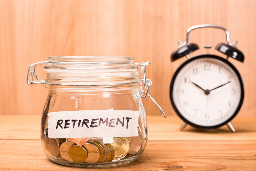 An employee saving for retirement